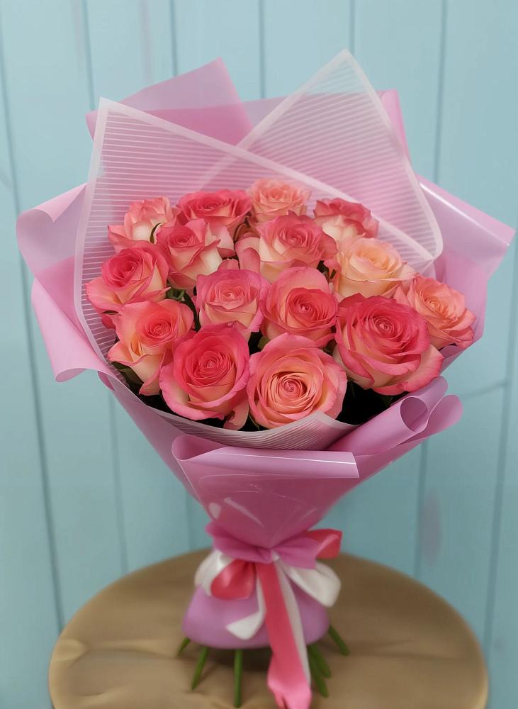Букет 15 Розовых роз Равель в Жерновце