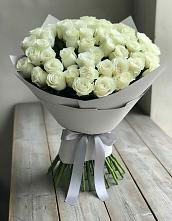 Букет 35 Белых роз в Жерновце