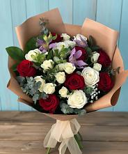 Букет цветов из:  Розы и Альстромерии в Жерновце