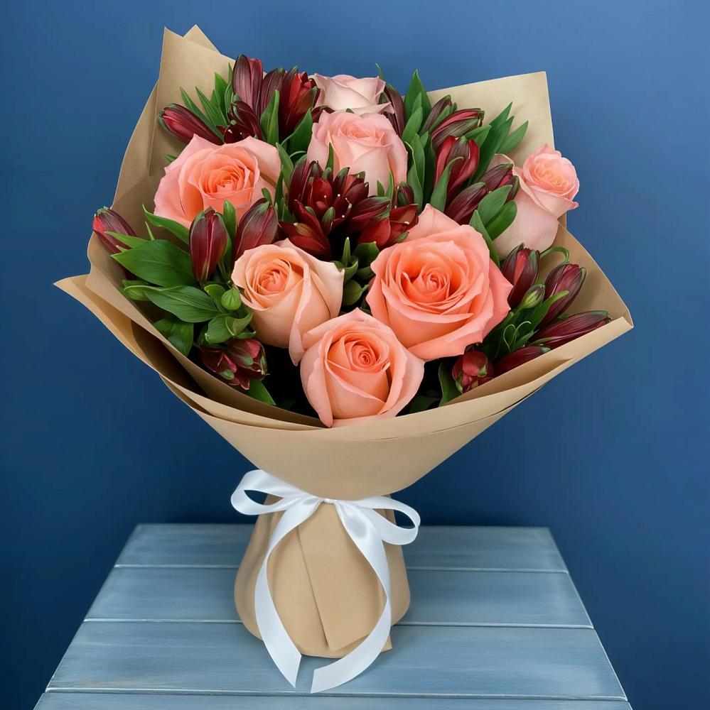 Букет цветов из: Розы и Альстромерии в Жерновце