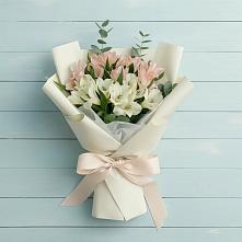 Букет цветов из:  Альстромерии в Жерновце