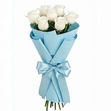 Букет 7 белых роз Проуд в Жерновце