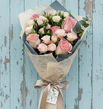 Букет цветов из:  Розы #REPLACE_PRED# Жерновце