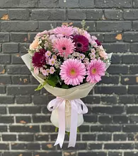 Букет цветов из:  Герберы и Хризантемы в Жерновце