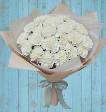 Букет цветов из:  Гвоздики #REPLACE_PRED# Жерновце