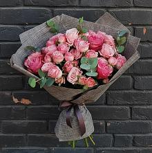 Букет цветов из:  Розы в Жерновце